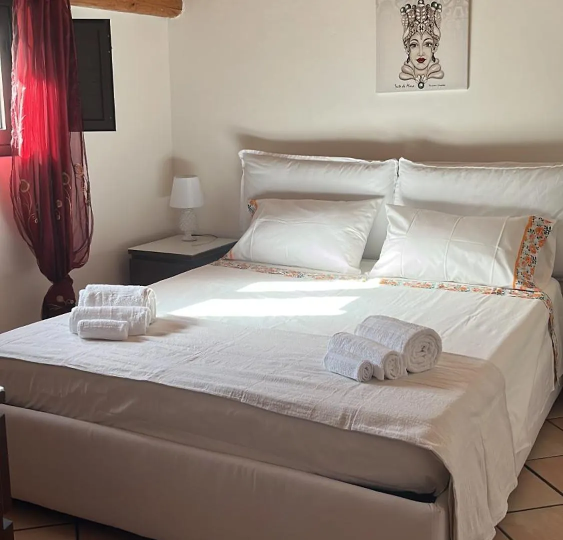 Holiday home Nikuzza Holiday House Noto Italy